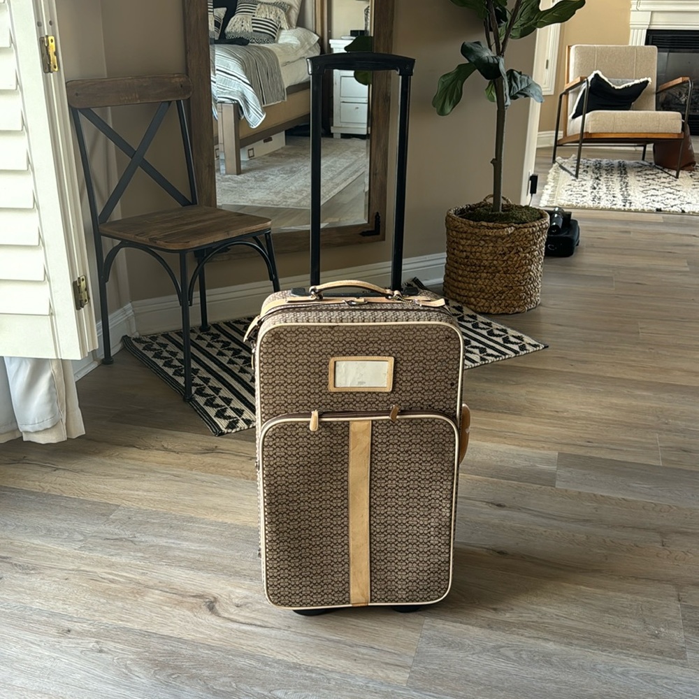 Vintage COACH Rolling luggage